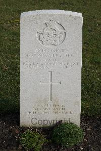 Harrogate (Stonefall) Cemetery - Mossing, Frederick Wallace